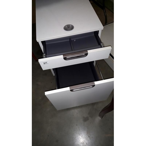 877 - An office filing cabinet on wheels with lock on top, COLLECT ONLY