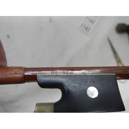 1140 - A violin bow stamped Bausch.