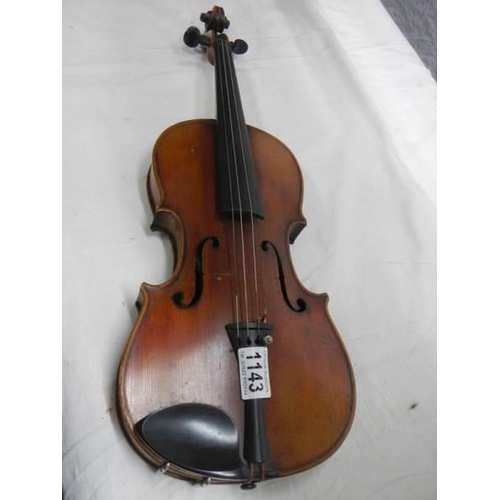 1143 - An old violin marked Antonio Stradivarius, Faciebol Anno 17.