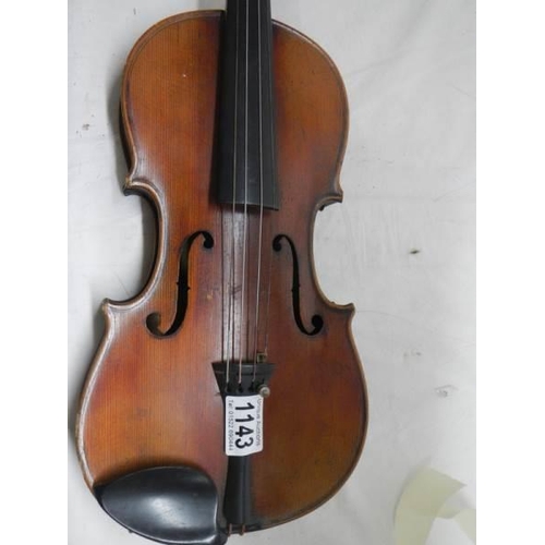 1143 - An old violin marked Antonio Stradivarius, Faciebol Anno 17.