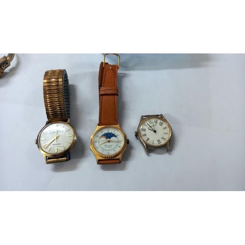 776 - A quantity of wristwatches including vintage digital Ramino Deluxe etc.