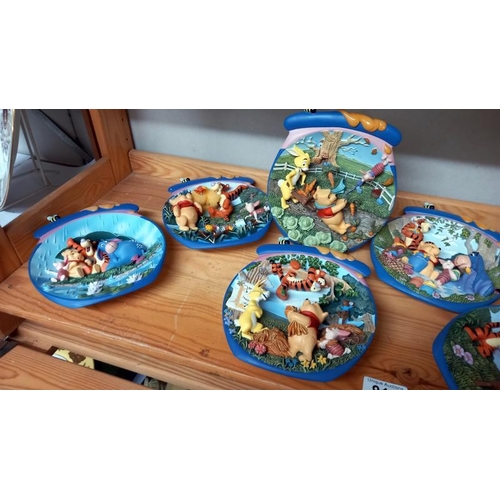 813 - 6 Winnie the Pooh Bradez wall plates with inner packing