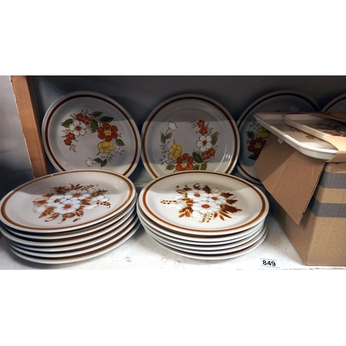 849 - Mountain Wood collection, stoneware dried flowers, Japanese dinner plates & a box of cutlery/flatwar... 