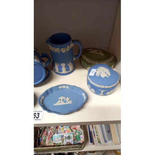 863 - A quantity of Wedgwood blue & green Jasperware