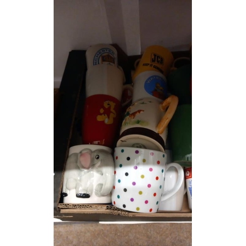 914 - A large box of various novelty mugs, COLLECT ONLY