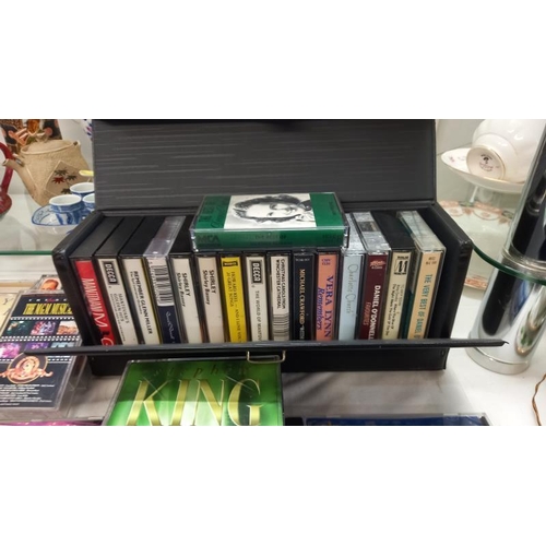 941 - A selection of cassette tapes including audio books & music including Vera Lynn & Shirley Bassey etc... 