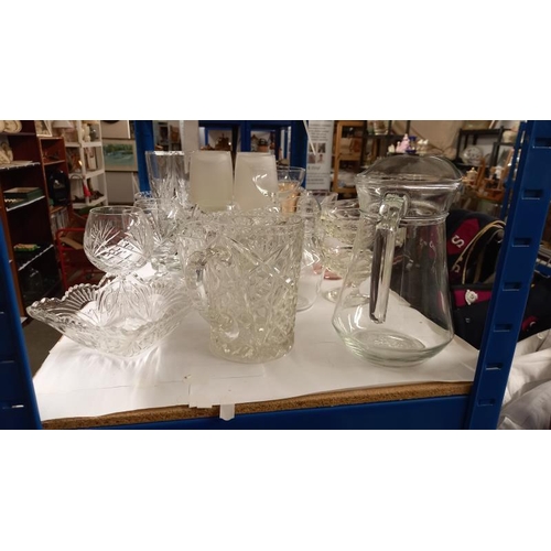 976 - A good lot of glassware including crystal, wine glasses, jugs etc