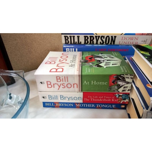 981 - A quantity of books by Bill Bryson, 8 hardback and 3 paperback