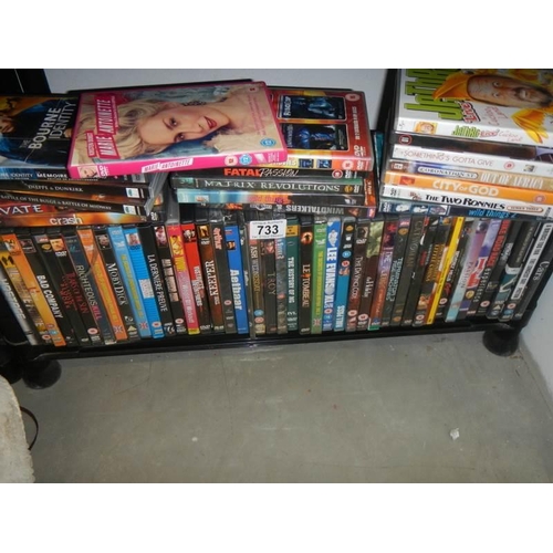 733 - A large quantity of assorted DVD's.