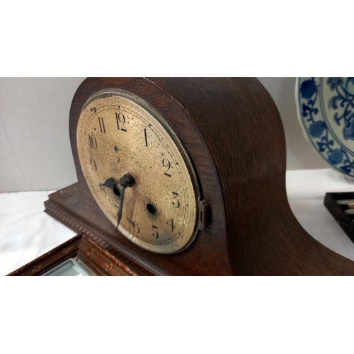 19 - A 1930's oak mantle clock (no glass), aneroid barometer & a round wall clock