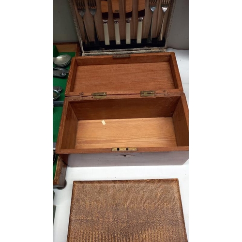 23 - 3 cased sets of cutlery, a cased set (incomplete) & an inlaid box