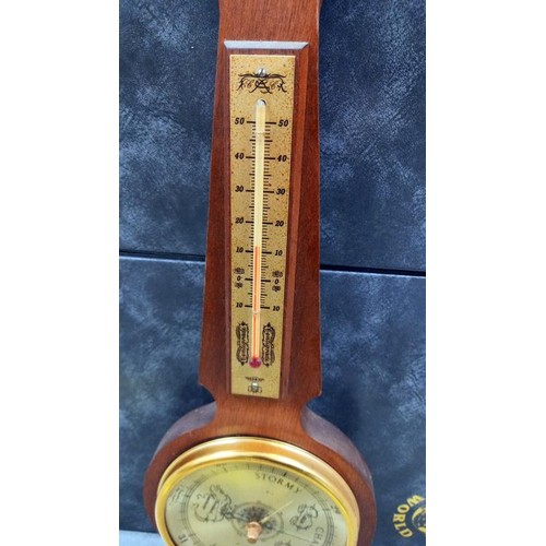 874 - A 1960's barometer.