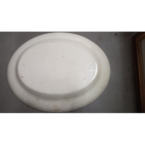 710 - Three large meat platters and two small glass plates. COLLECT ONLY.