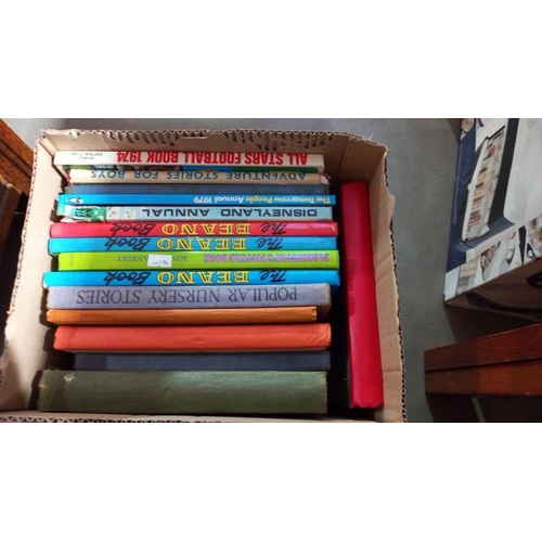 210 - A quantity of vintage children's books and annuals