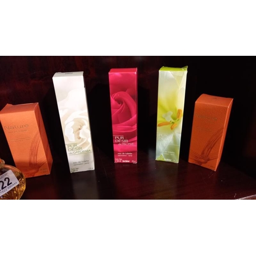 222 - 10 boxed bottles of Eau De Toilette by Yves Rocher, appear unused, plus an unboxed bottle which is p... 