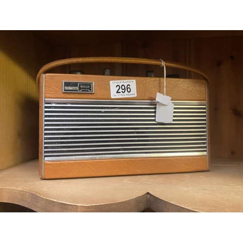 296 - A vintage Roberts R505 portable radio