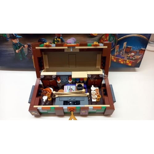 368 - A Harry Potter Lego 'Hogwarts Magical Trunk' no 76399, used but complete