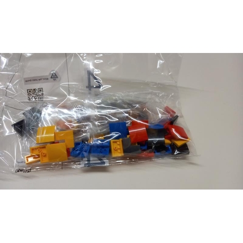 368 - A Harry Potter Lego 'Hogwarts Magical Trunk' no 76399, used but complete