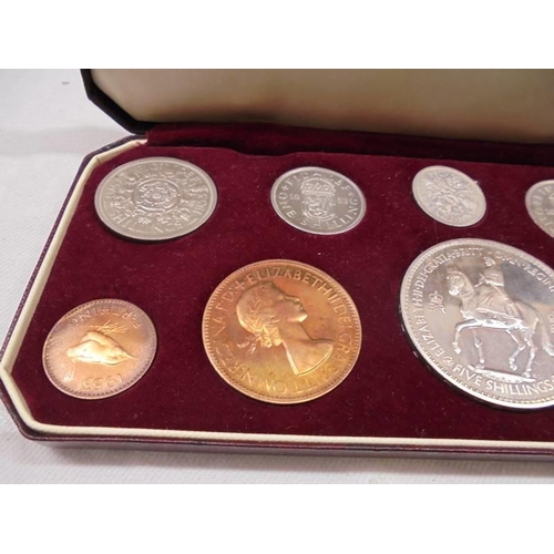 2044 - A cased 1953 pre-decimal coin set.