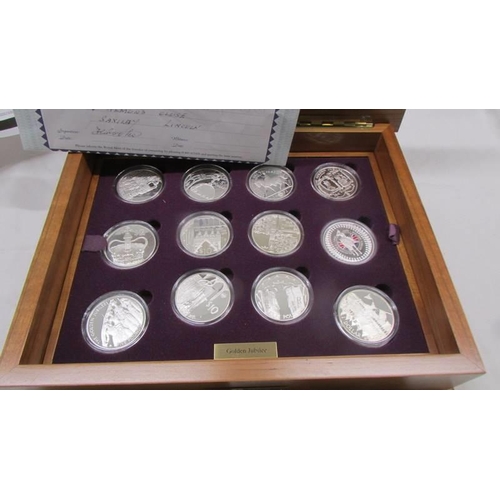 2058 - A cased Queen Elizabeth II Golden Jubilee coin collection.