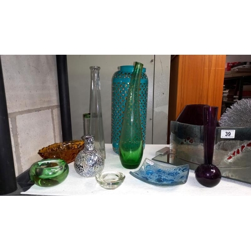 39 - A Varied Selection of Art Glass in Various Designs, Also Others Items