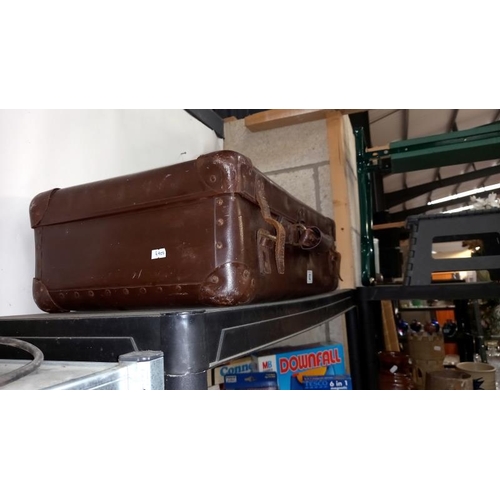 82 - A Vintage Suitcase