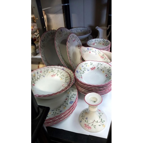 124 - A Johnson Bros Dinner / tea service (2 shelves)