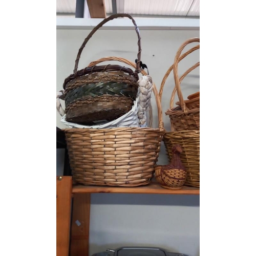 126 - A quantity of wicker baskets