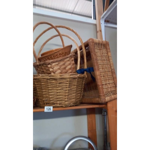 126 - A quantity of wicker baskets