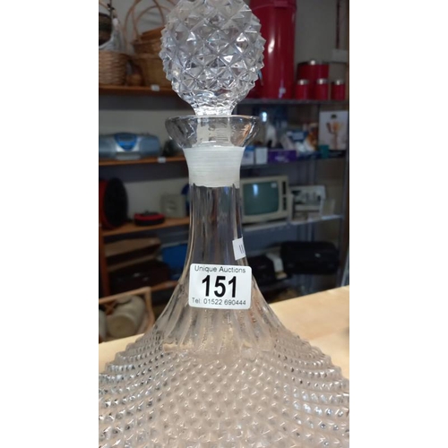 151 - A ship's style decanter