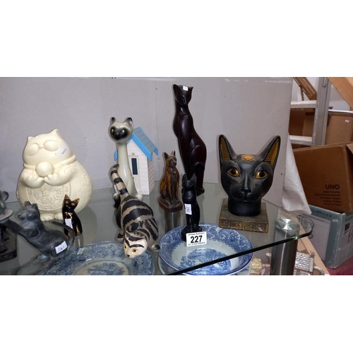 227 - A good selection of cat ornaments