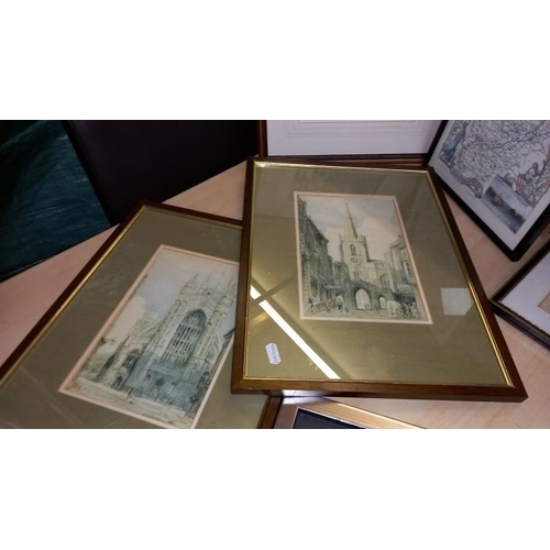 303 - A good varied selection of framed engraving prints - Collection only