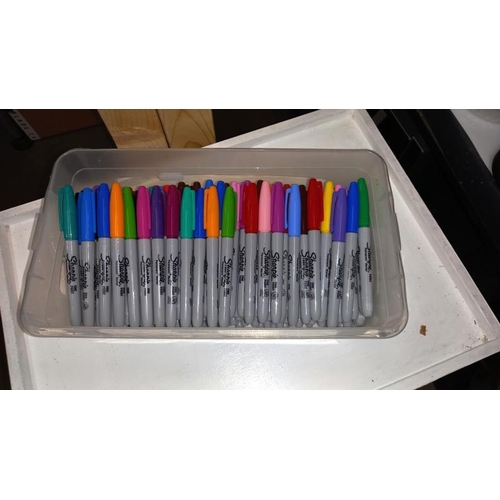 310 - A selection of approximately 150 Sharpie felt marker pens