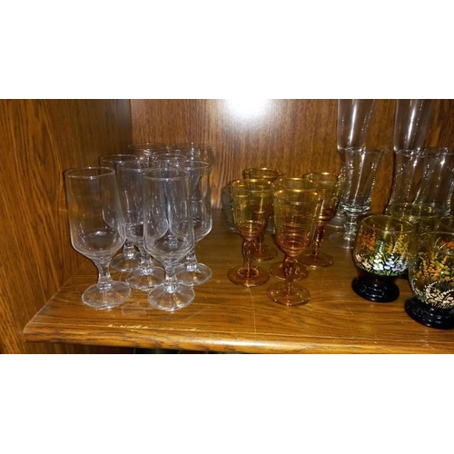 332 - A quantity of sets of vintage drinking glasses - Collection only