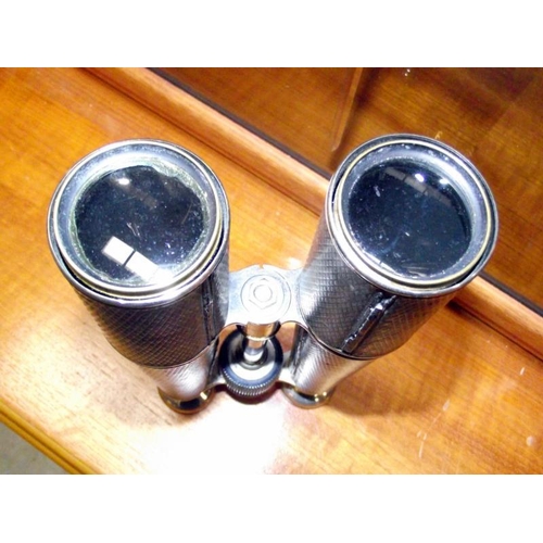 1239 - A decorative functional set of replica submarine binoculars, no visible makers marks