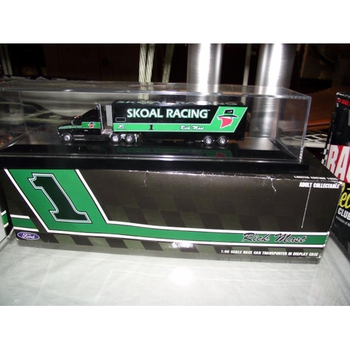 1265 - A rare diecast racing club Bret Bodine collectables of America, Skoal racing, rick mast ad Jada  toy... 