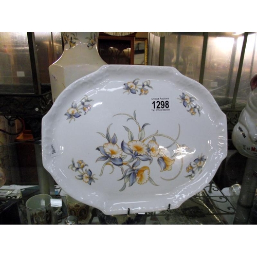 1298 - An Aynsley Just Orchids lamp base with shade and an Aynsley Just Orchids tray/plate COLLECT ONLY