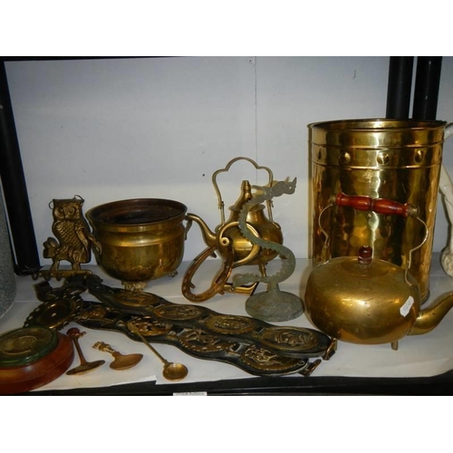 44 - A mixed lot of brass ware.