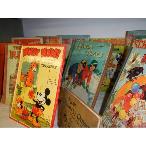 70 - A quantity of Children's annuals.