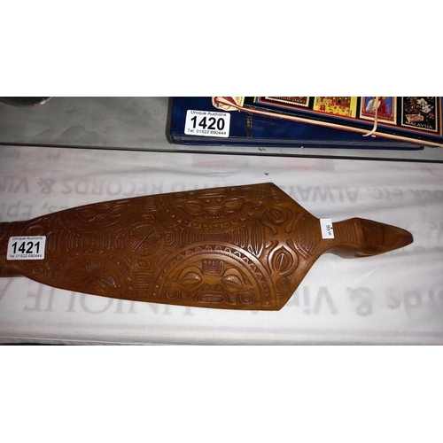 1421 - A Maori ornamental oar and an Inuit sculpture COLLECT ONLY