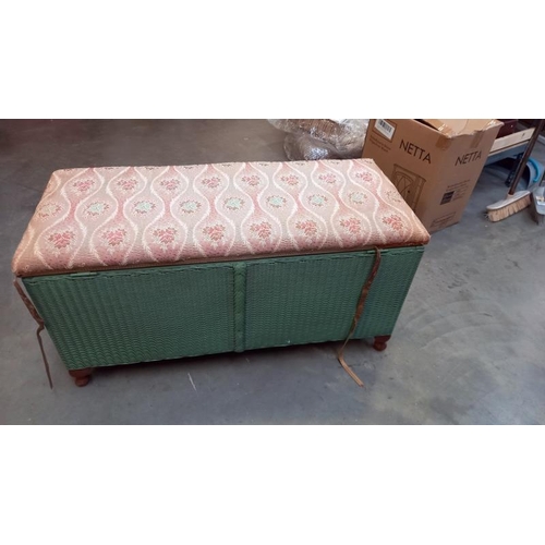 1509 - A Lloyd loom Lusty linen/blanket box, COLLECT ONLY