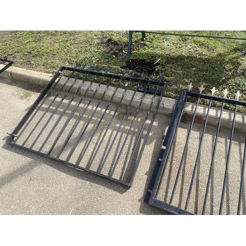 412 - An excellent metal gate set with gates, post and door