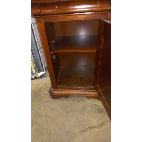 1552 - A pair of mahogany bedside pot cupboards with drawer, 47cm x 37cm x 66cm high, COLLECT ONLY