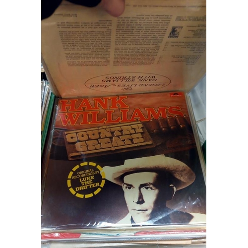 403 - A quantity of Hank Williams LP's 25+