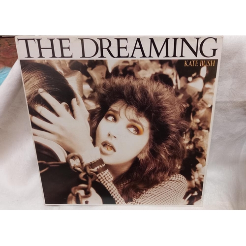 680 - 5 Kate Bush LPs, Dreaming, Lion Heart, Never forever, whole story, hounds of love