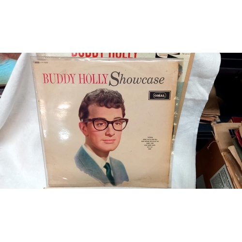 711 - 4 Coral Buddy Holly LPs, Best of the Crickets showcase in the hills