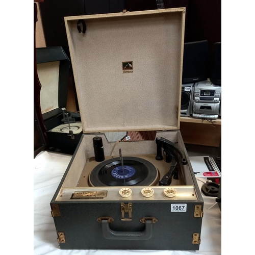 1067 - RCA Victor '' Living Stereo Victorola Record player