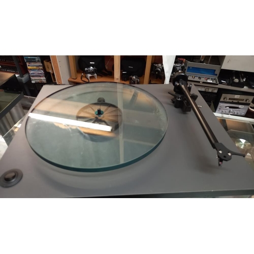 1079 - A Nad record Deck