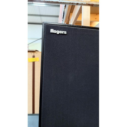 1094 - Pair of rogers Hi-Fi speakers (stands not included)