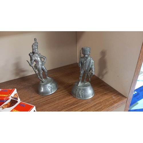 112 - 3 McDougall's flour men a/f, box of wade Whimsies and 2 metal soldiers